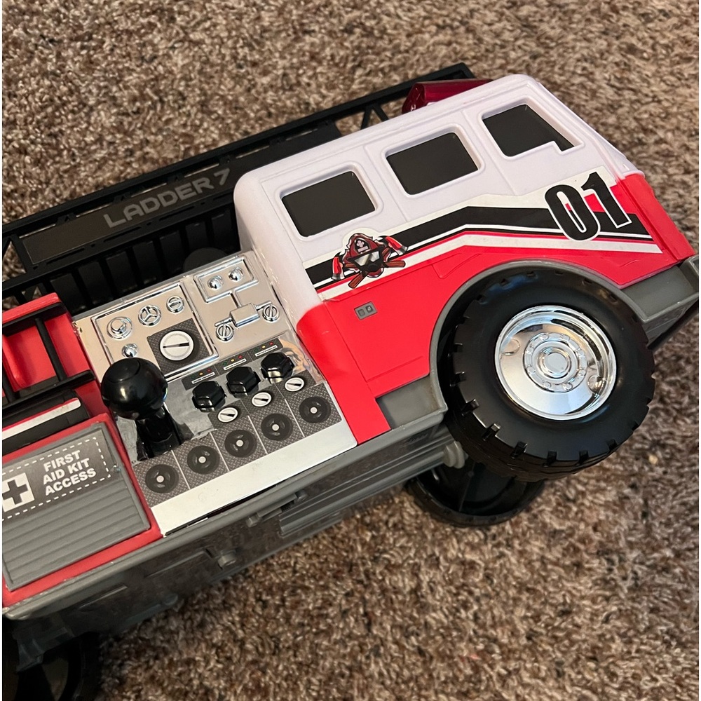 Fire Truck Toy - Picture 2 of 4